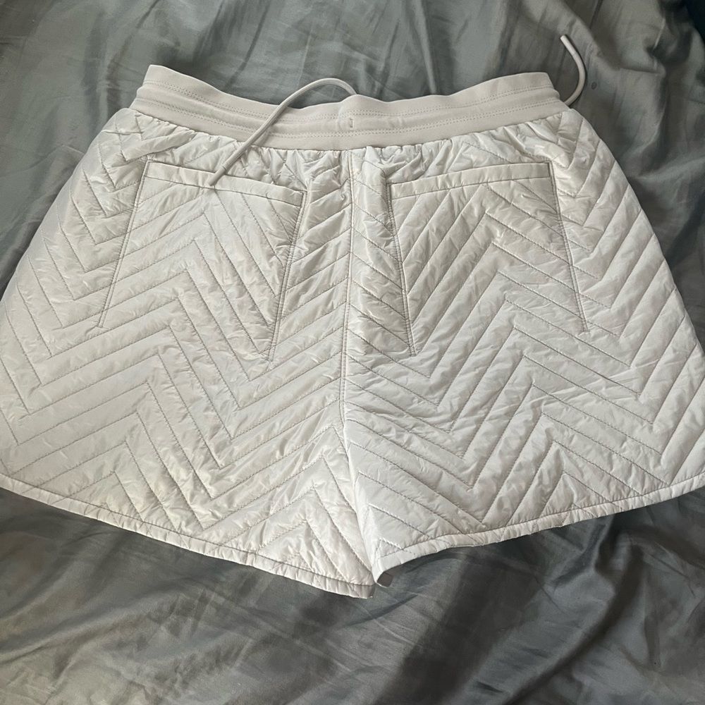 Athleta- Apres Ski Short -
